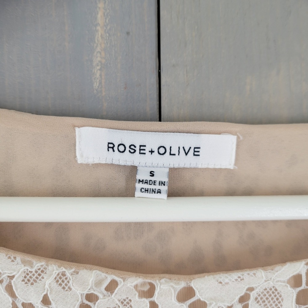 Rose + Olive Lace Blouse Women Size S Ivory Bell Sleeve Romantic Coquette - Picture 8 of 9